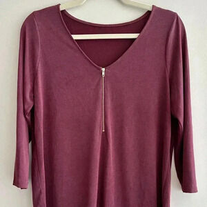 Green Envelope 3/4 Length Sleeve Zippered Blouse, Wine/Berry, Size Medium
